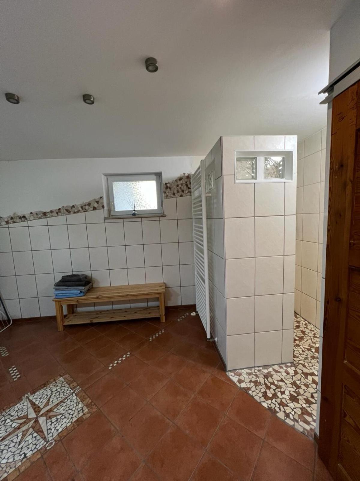 Haus Am Berzdorfer See - 3 Schlafzimmer - Ganzes Haus Zur Alleinnutzung - Terrasse - Hochwertige Ausstattung 괴를리츠 외부 사진