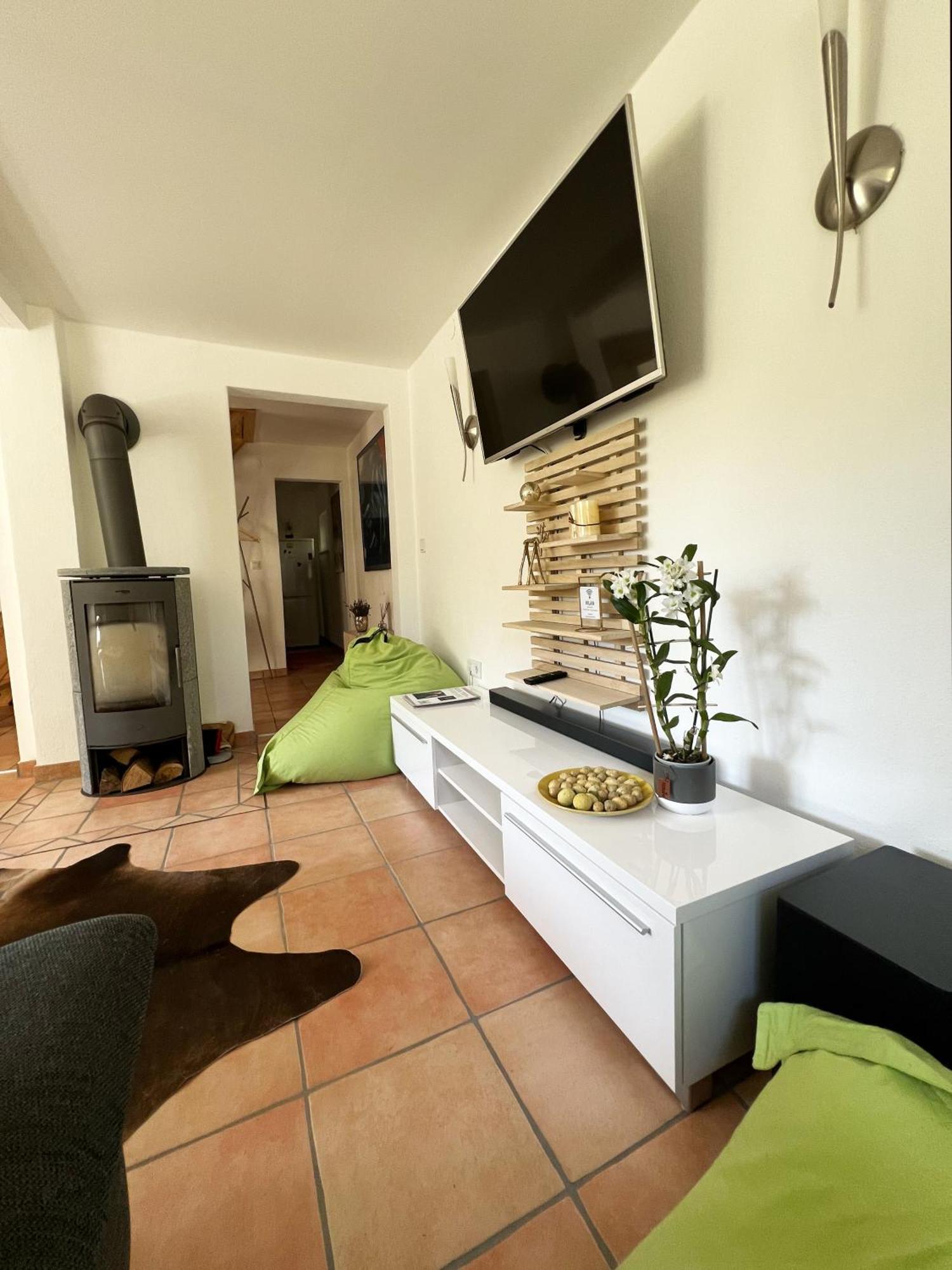 Haus Am Berzdorfer See - 3 Schlafzimmer - Ganzes Haus Zur Alleinnutzung - Terrasse - Hochwertige Ausstattung 괴를리츠 외부 사진
